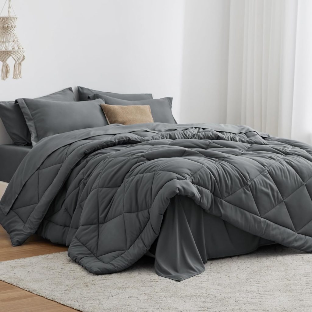 Loves cabin King Size Comforter Set Black, 7 Pieces King Bed in a Bag, All Season King Bedding Sets with 1 Comforter, 1 Flat Sheet, 1 Fitted Sheet, 2 Pillowcase and 2 Pillow Sham